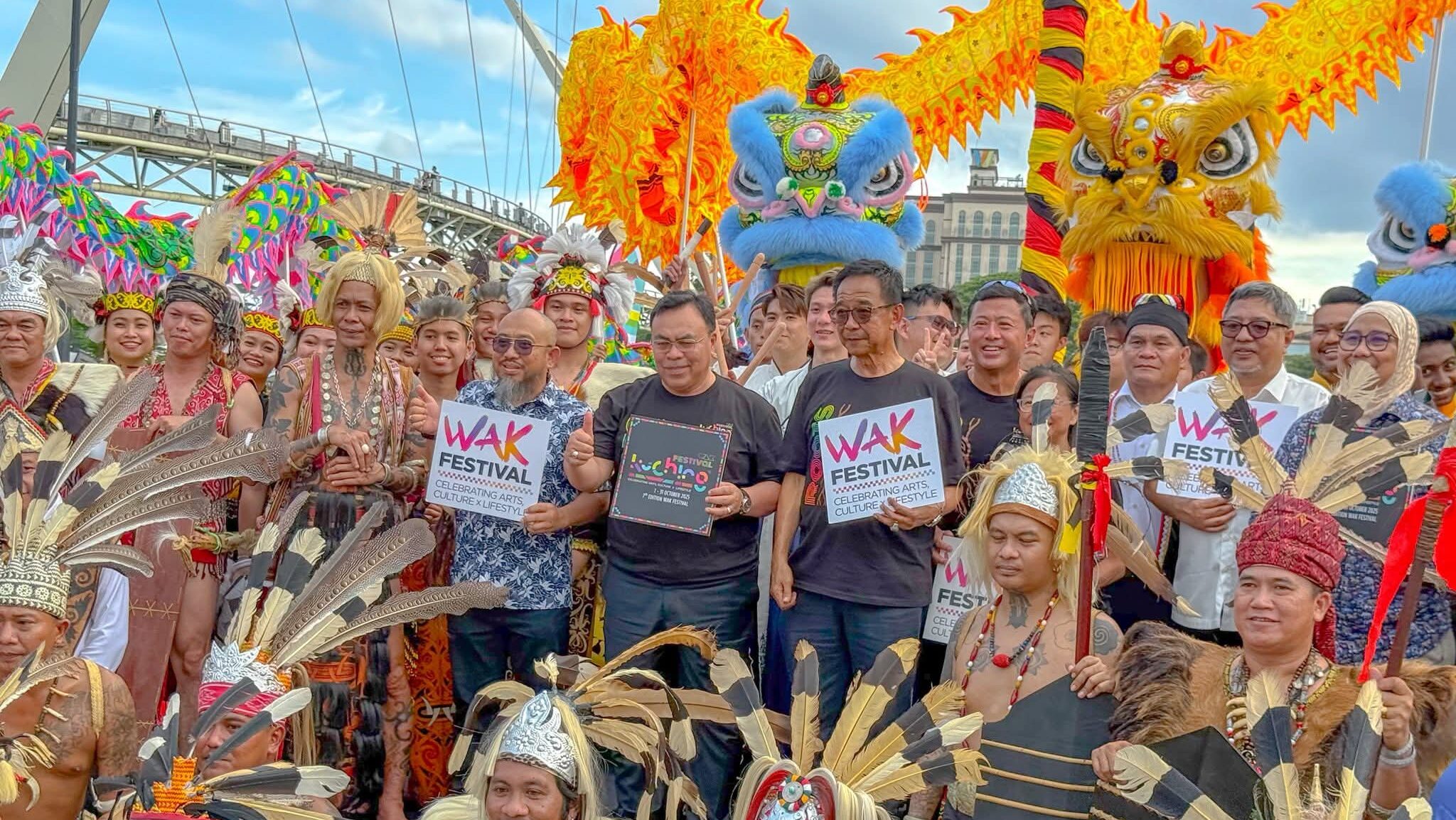 Sarawakians Unite in Colourful Start of WAK Festival 2025