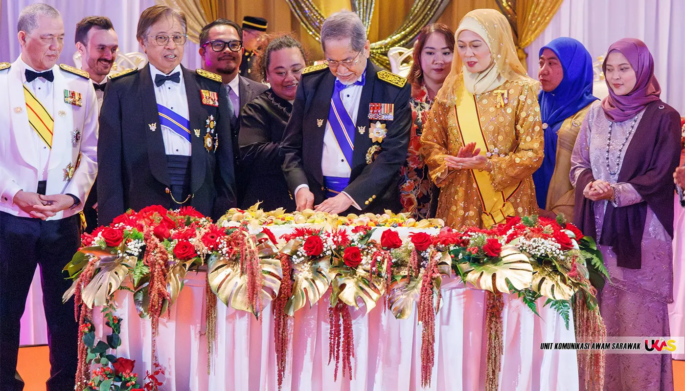 State Banquet Marks TYT Sarawak’s 79th Birthday with Cultural Display
