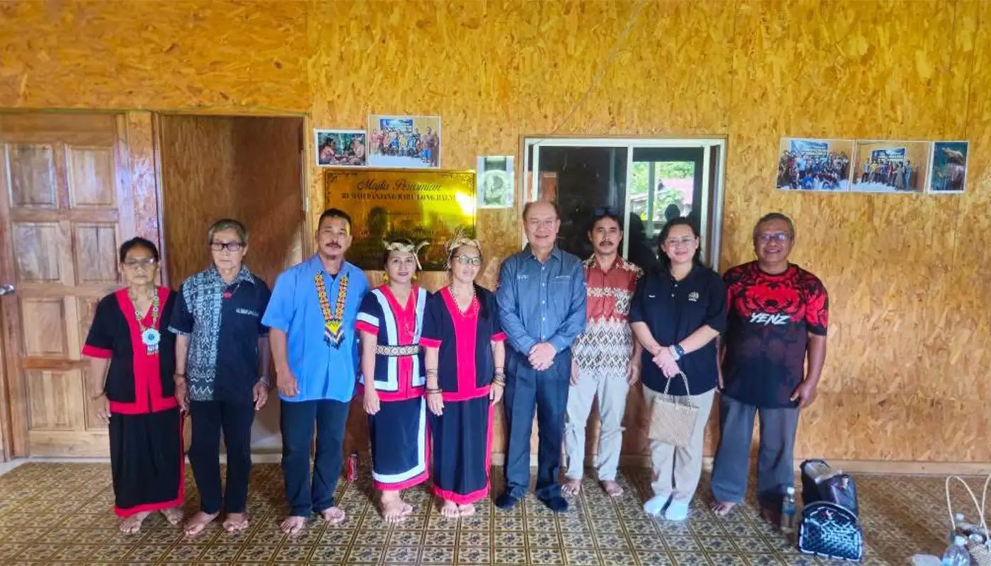 State Officials Assess Rural Needs in Bario