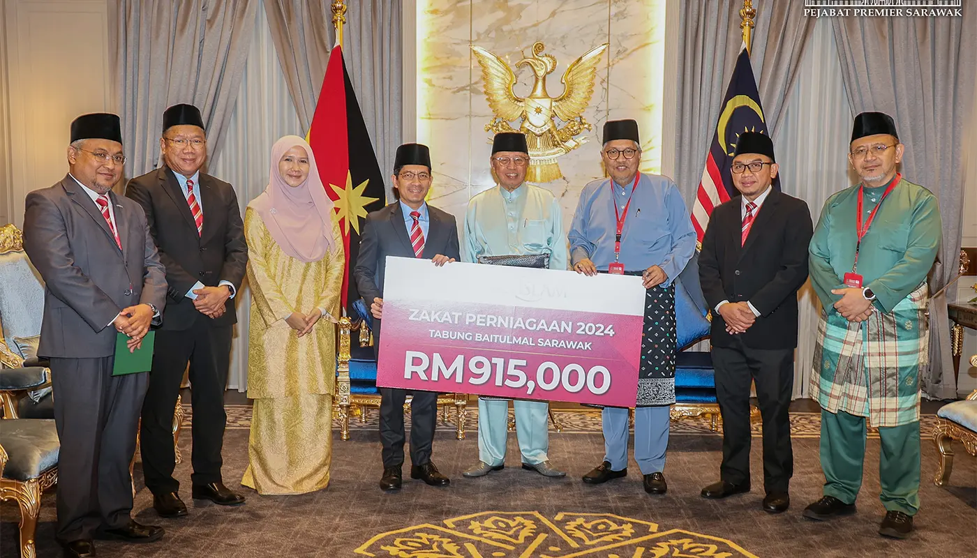 Bank Islam Hands RM915,000 Business Zakat to Tabung Baitulmal Sarawak 1 Sarawak, Sarawak News, Kuching, Kuching News, Bank Islam Malaysia Berhad,