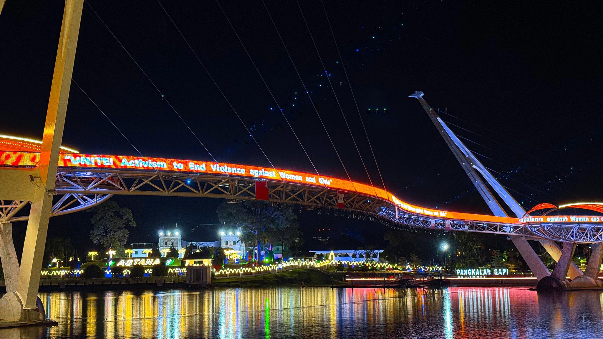 DBKU Lights Up Kuching in Orange to Support Global Fight Against Violence on Women 1 DBKU Lights Up Kuching in Orange to Support Global Fight Against Violence on Women