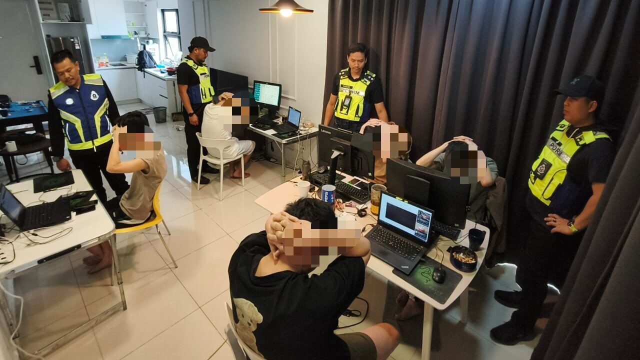 KL Police Smash Online Scam Syndicate, Arrest 57 in Major Multi-Day Raids