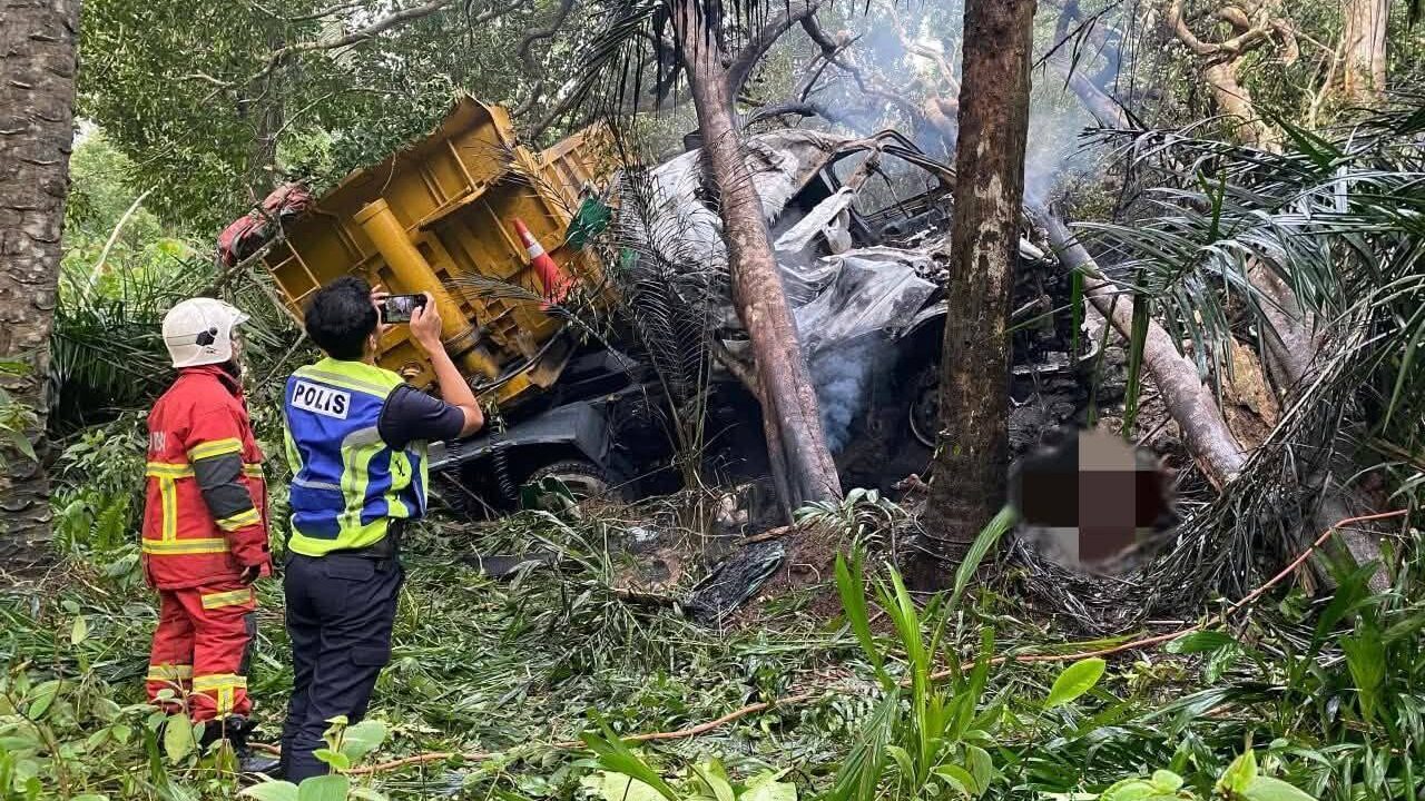 Lorry Driver Dies After Vehicle Plunges Into Ravine and Catches Fire 1 Lorry Driver Dies After Vehicle Plunges Into Ravine and Catches Fire