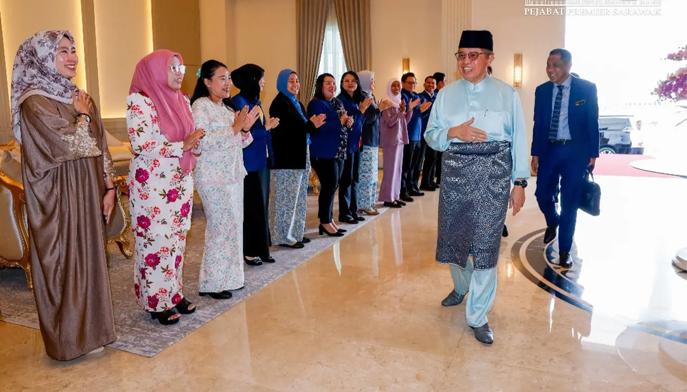 Premier's Office Staff Congratulates Abang Johari for Order of the Rising Sun 1 Sarawak, Sarawak News, Kuching, Kuching News,