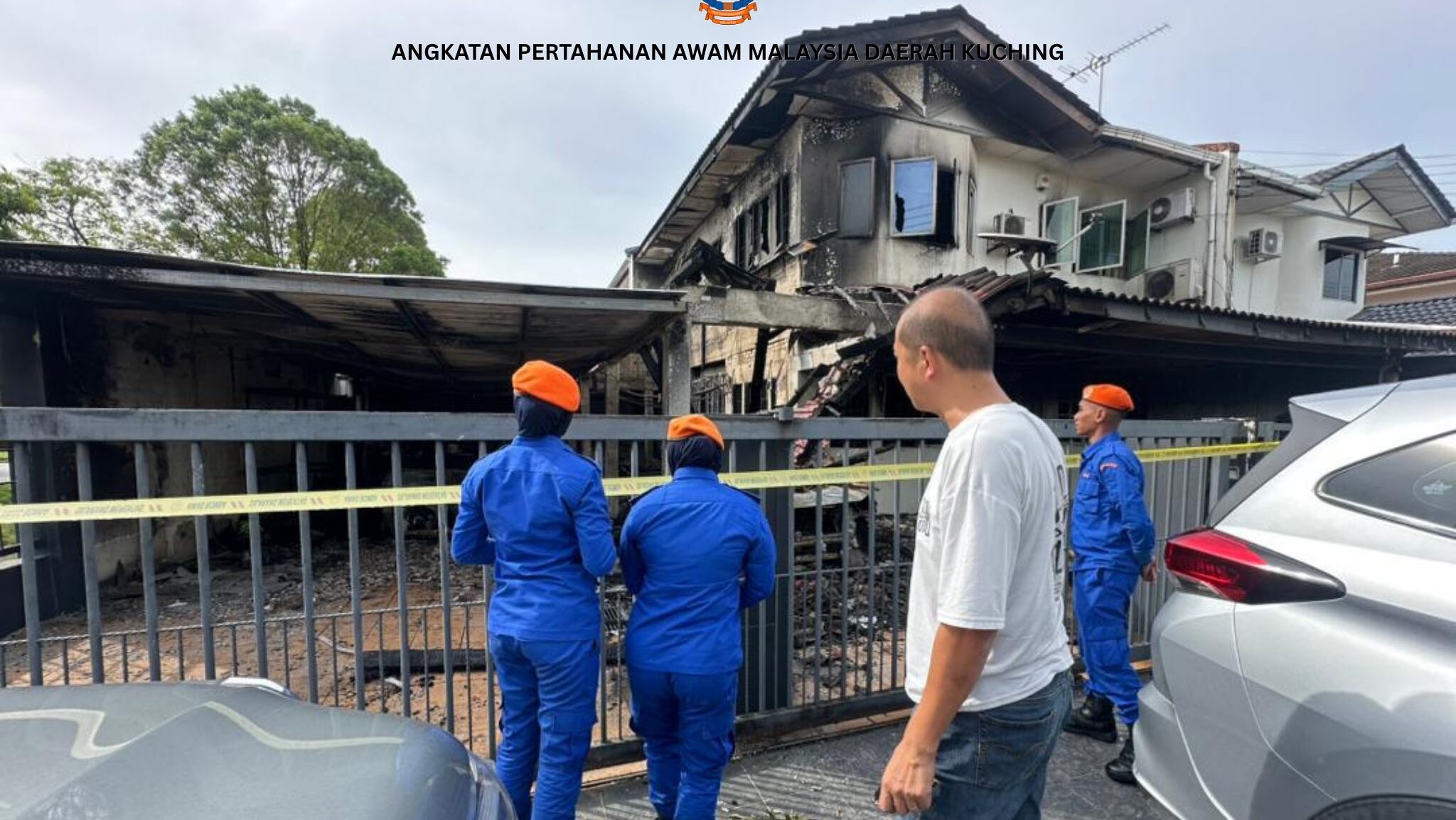 Two-Storey House Fire in Taman Satria Jaya Leaves Elderly Man Injured 1 Two-Storey House Fire in Taman Satria Jaya Leaves Elderly Man Injured