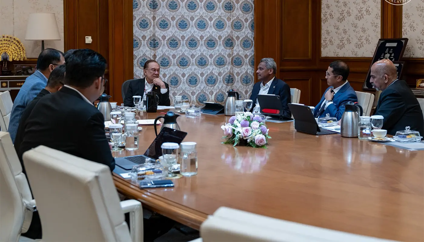 Anwar Meets Treasury and Bank Negara Chiefs on Economic Stability 1 Kuala Lumpur, Kuala Lumpur News, Malaysia, Malaysia News, Economy, Finance, Anwar Ibrahim, Bank Negara Malaysia, Treasury