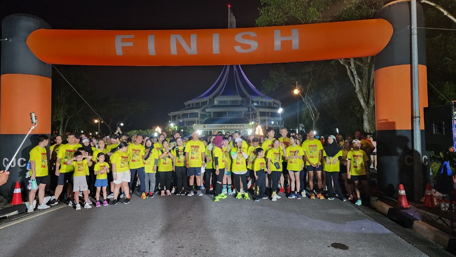 Beware of Buaya Fun Run Draws Over 1,000 Runners in Kuching