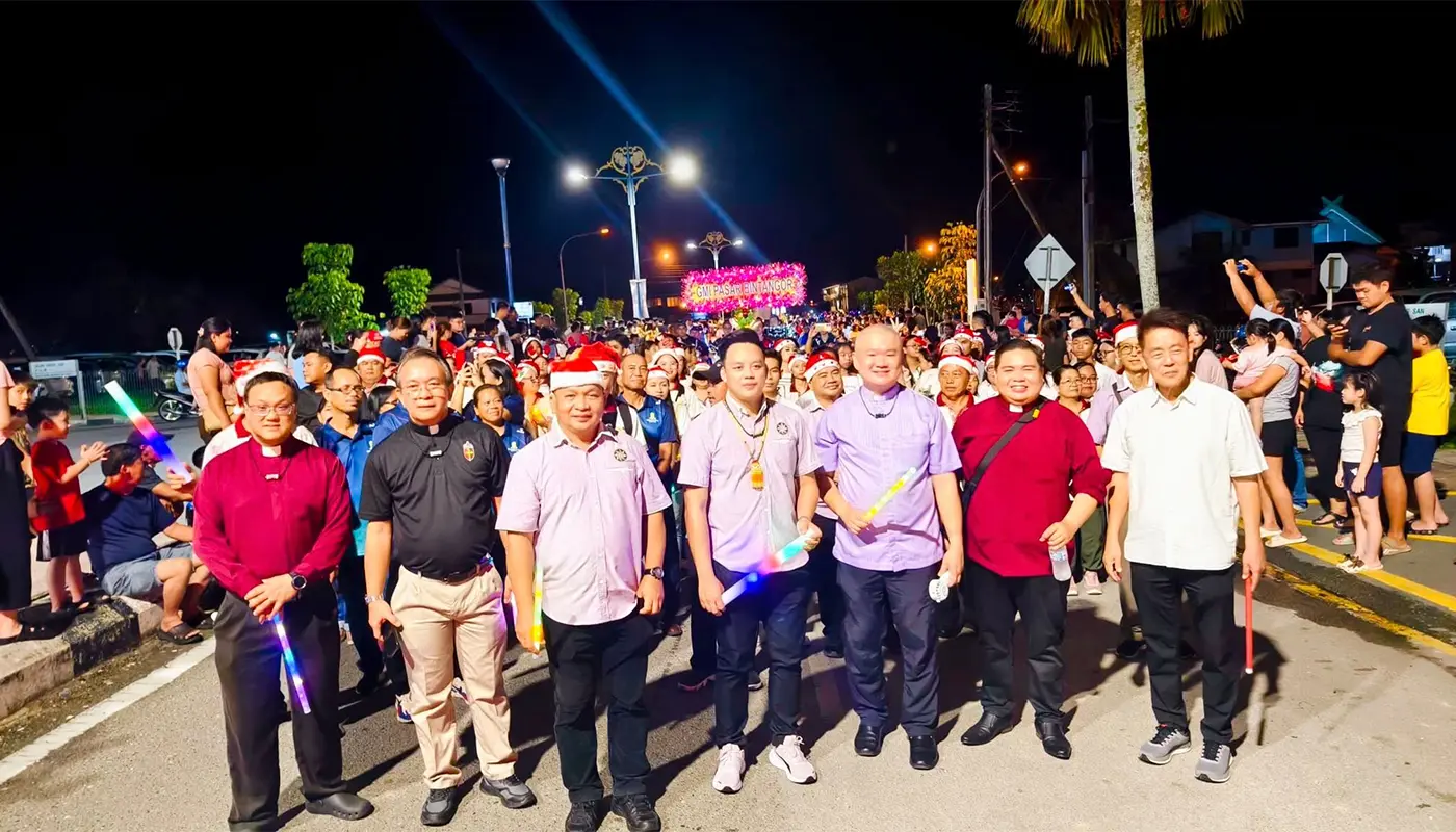 Sarawak, Sarawak News, Bintangor, Bintangor News, Meradong, Meradong News, Christmas Parade, Sarikei, Sarikei News