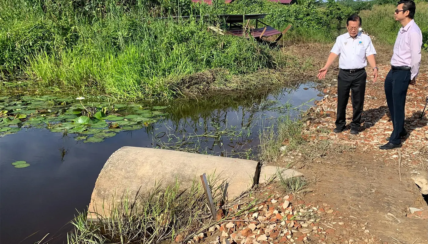 Drainage Blockages Blamed for Recurrent Floods on Miri Bypass 1 Sarawak, Sarawak News, Miri, Miri News, Floods, Drainage System, Infrastructure, Pan Borneo Highway, Public Works Department, Illegal Crossings