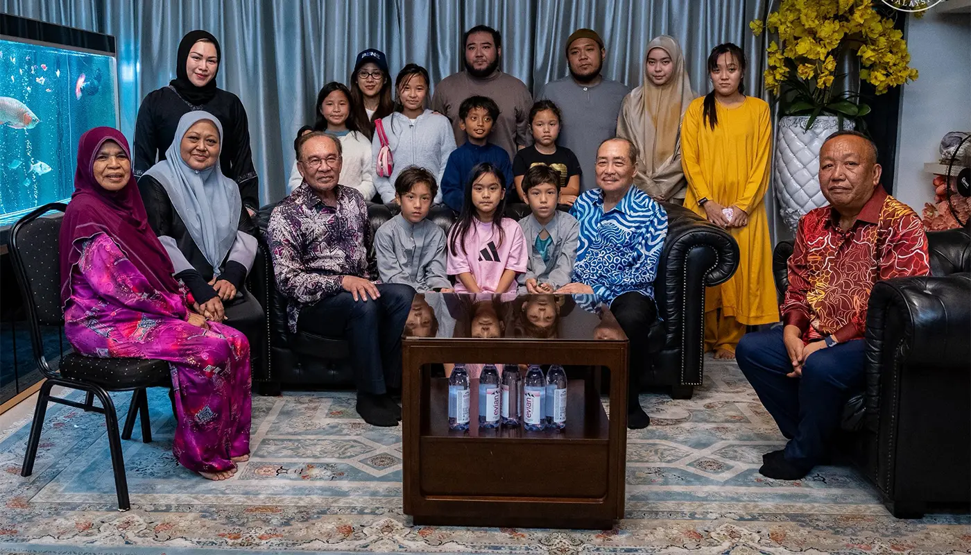 PM Anwar Extends Condolences on Passing of Bung Moktar Radin 1 Kota Kinabalu, Kota Kinabalu News, Sabah Politics, Bung Moktar Radin, Barisan Nasional, Sabah, Sabah News