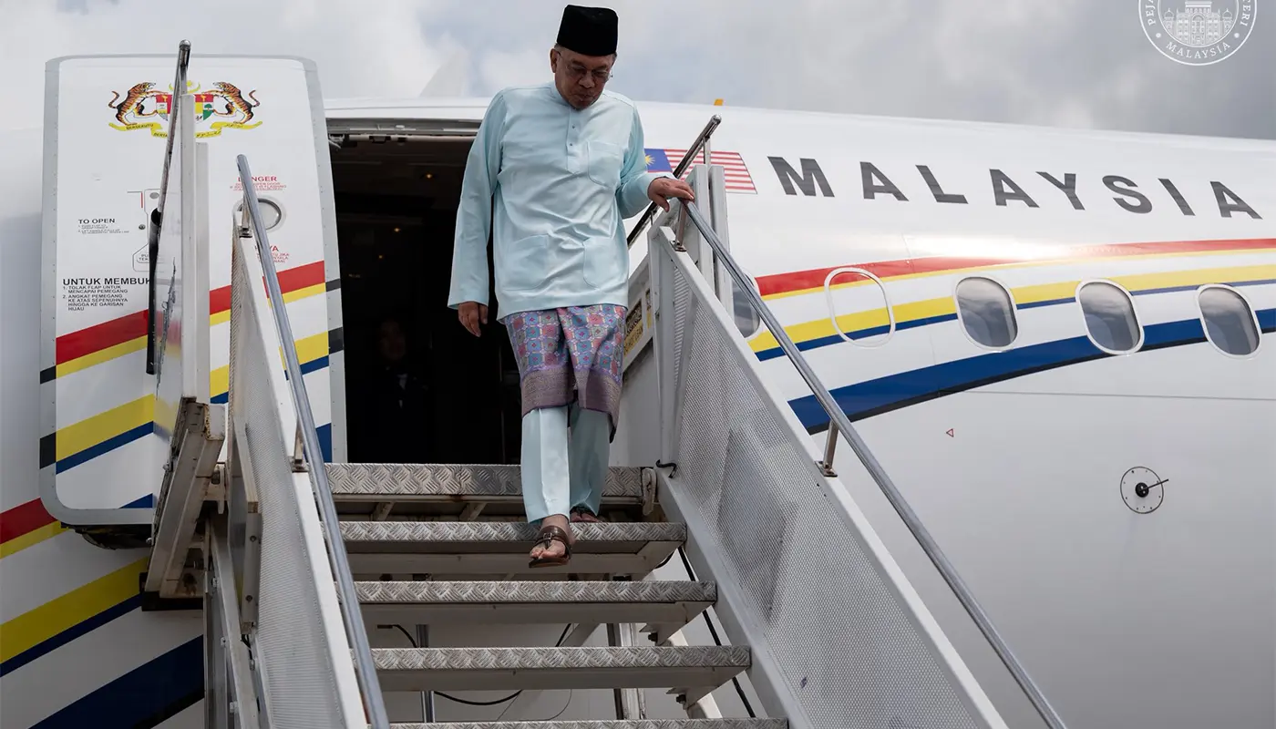 PM Anwar Surveys Kuah Jetty, Reaffirms Commitment to Public Facilities 1 Sarawak, Sarawak News, Kedah, Kedah News, Langkawi, Kuah Jetty, Public Facilities, Tourism, Anwar Ibrahim, MADANI Government