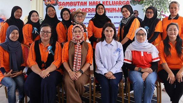 PPWS Simunjan Urged to Develop Unique Products for Economic Growth