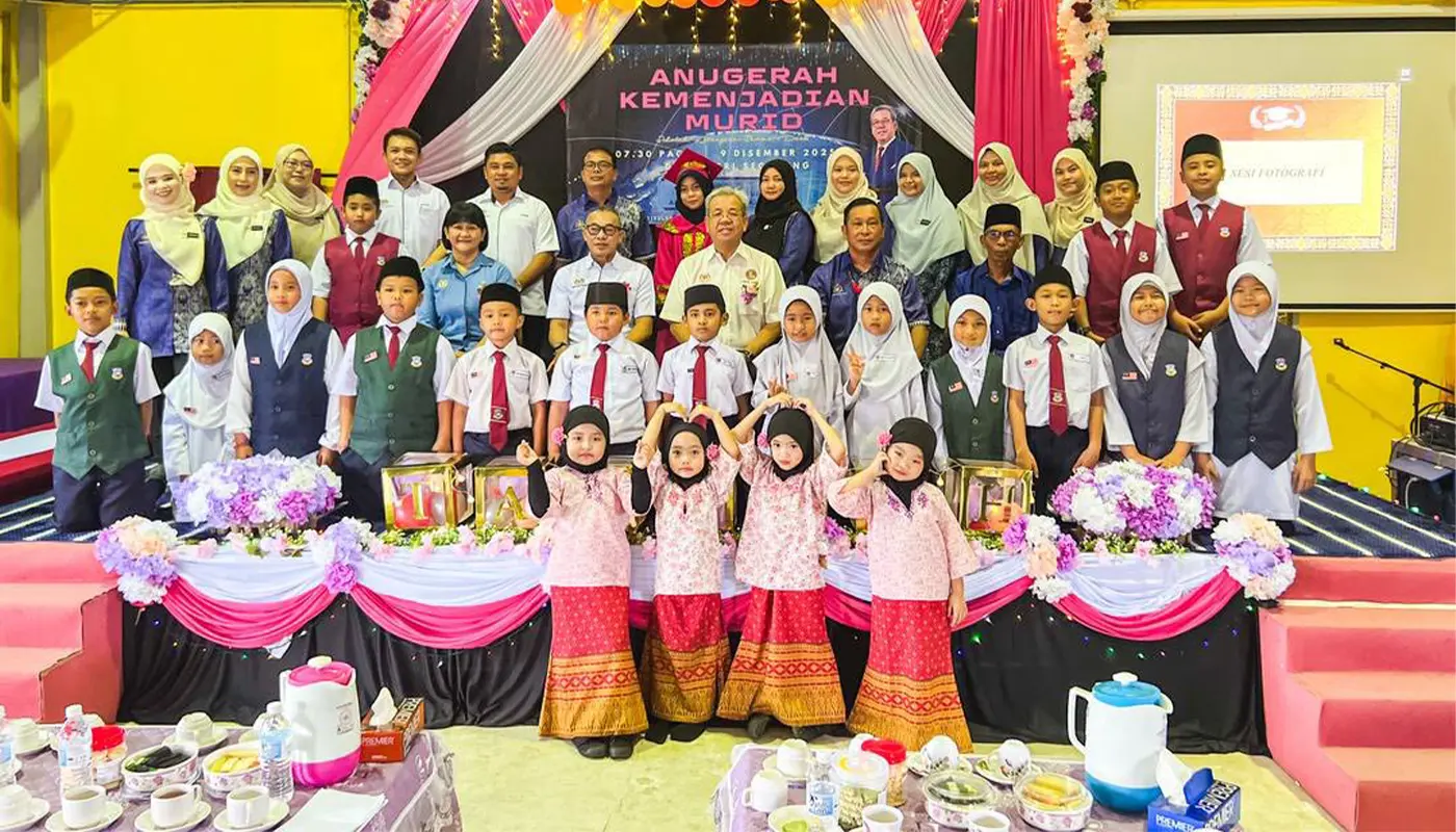 RM20,000 Boost for SK Sebena to Strengthen Rural Education 1 Sarawak, Sarawak News, Daro, Daro News, SK Sebena, Rural Education, Community Contribution, JKKK, Student Excellence Awards, School Development