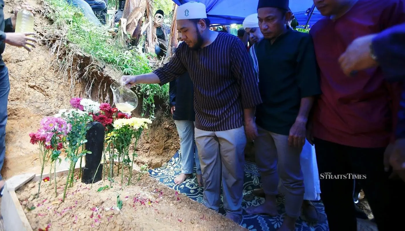 Kota Kinabalu, Kota Kinabalu News, Sabah, Sabah News, Bung Moktar Radin, UMNO, Malaysian Politics, Funeral