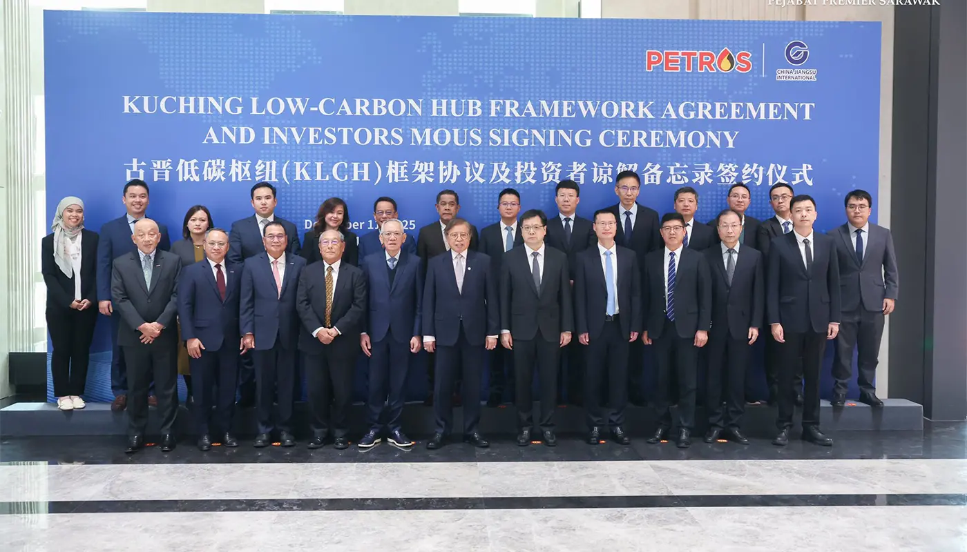 Sarawak Eyes RM20 Billion Green Investment Over Next Decade 1 Sarawak, Sarawak News, Kuching, Kuching News, PETROS, Green Economy, Investment, China Jiangsu International, Kuching Low Carbon Hub, Tanjung Embang, ASEAN Economy