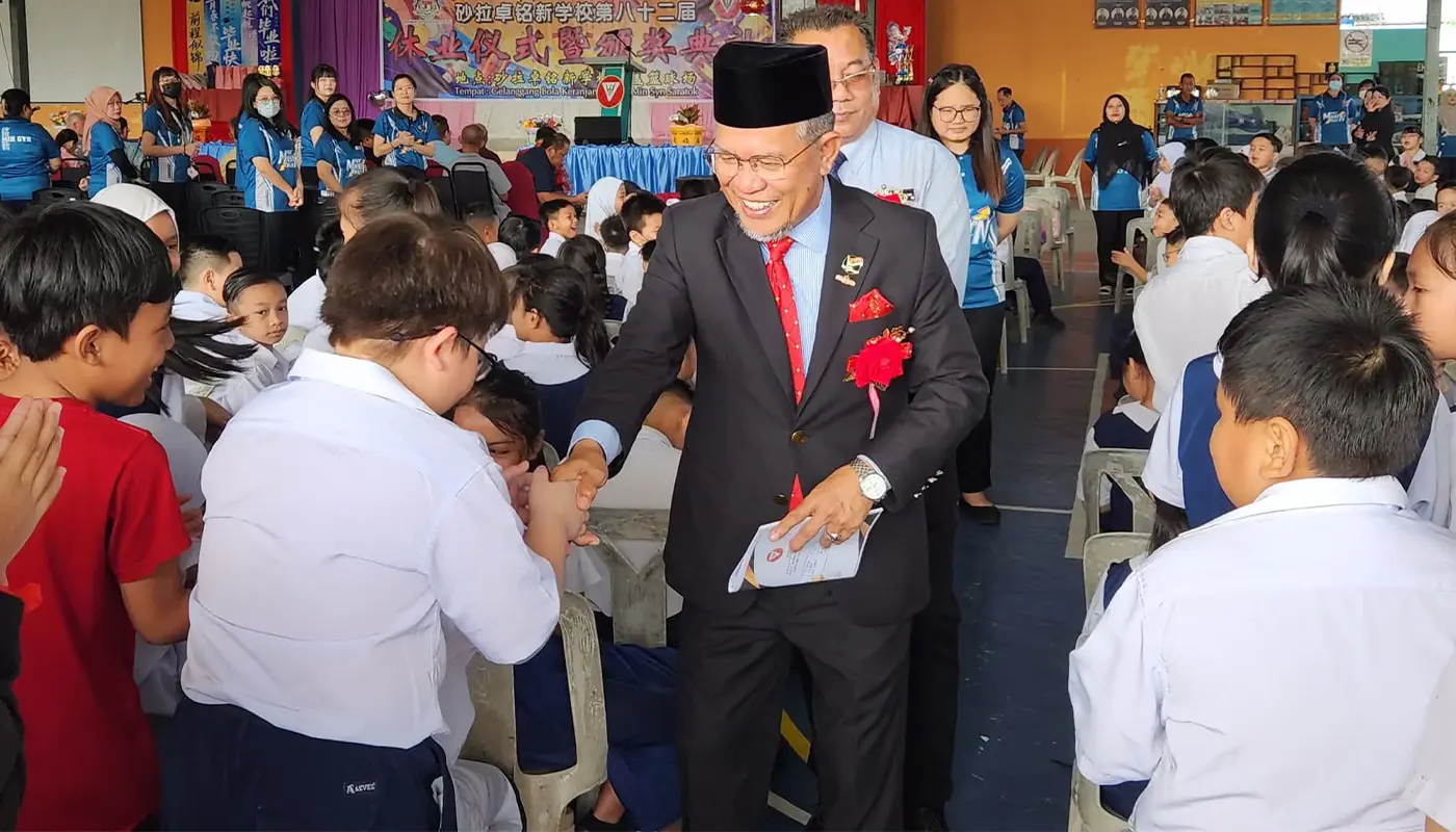 Sarawak, Sarawak News, Saratok, Saratok News, Education, Free Education, Student Awards, Academic Excellence, SJKC Min Syn