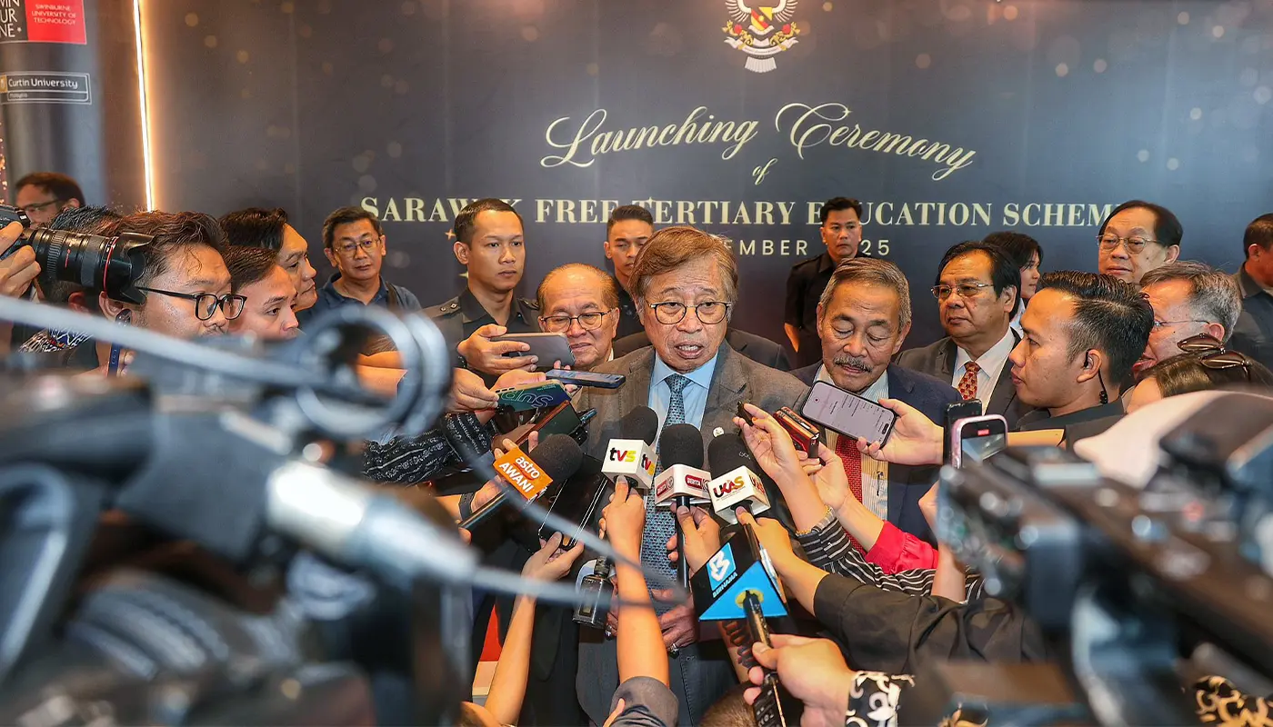 Sarawak’s Free Tertiary Education Scheme to Begin in Early 2026 1 Sarawak, Sarawak News, Kuching, Kuching News, Miri, Miri News, Sibu, Sibu News, Higher Education, Free Education, Human Capital, Clean Energy, Technology, Students, Scholarships