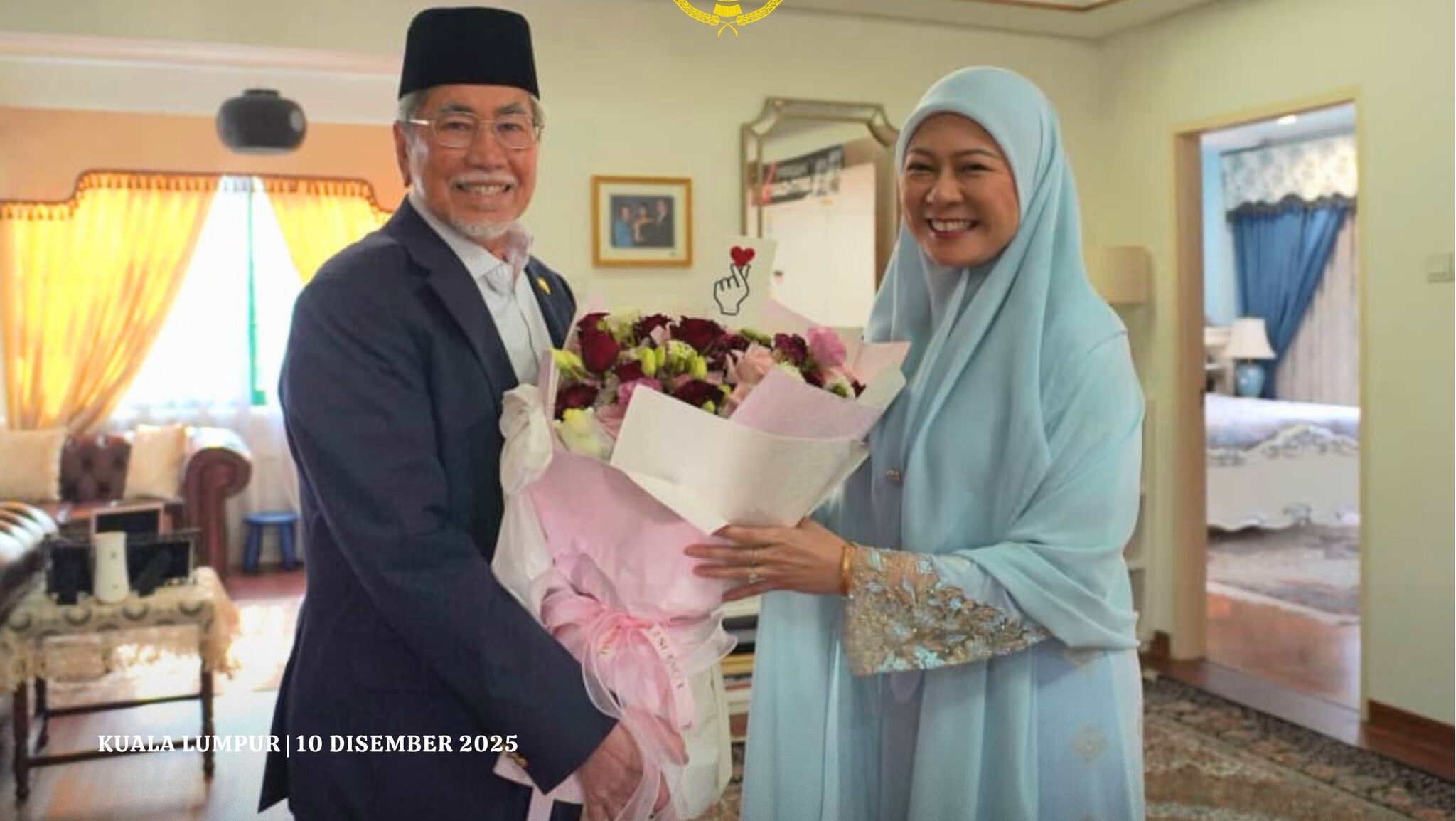 TYT Sarawak Marks Wedding Anniversary With Heartfelt Surprise 1 TYT Sarawak Marks Wedding Anniversary With Heartfelt Surprise