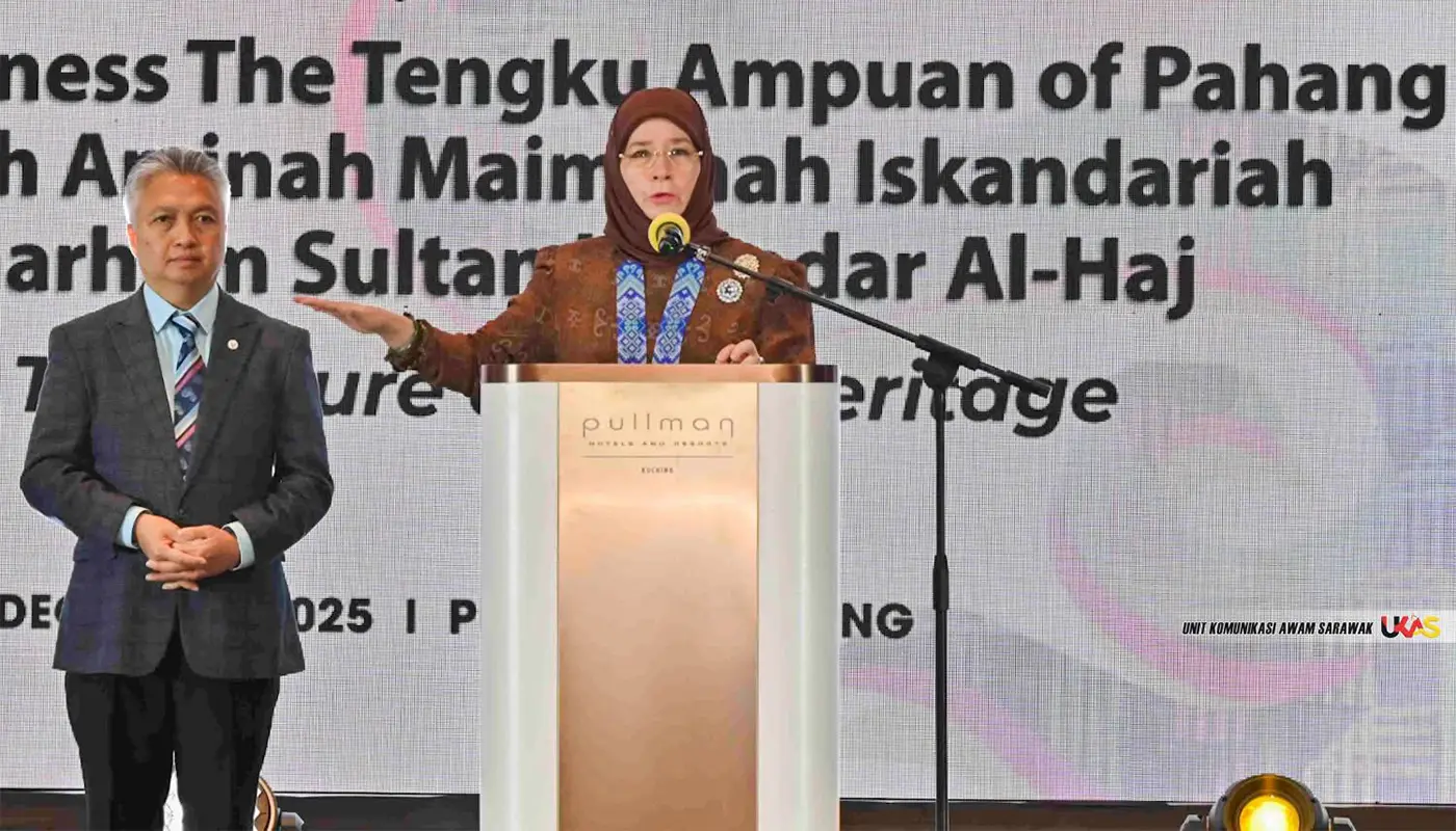Tengku Ampuan Pahang Calls Sarawak Her ‘Second Home’ at BiTF 2025 1 Sarawak, Sarawak News, Kuching, Kuching News, Tengku Ampuan Pahang, BiTF 2025, Cultural Heritage, Pahang-Sarawak Relations, Textile Festival