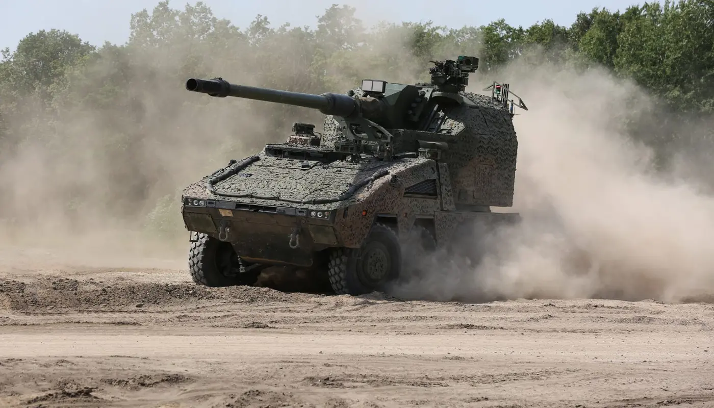 London, London News, Berlin, Berlin News, UK, UK News, Germany, Germany News, Defence, Military Cooperation, NATO, RCH 155