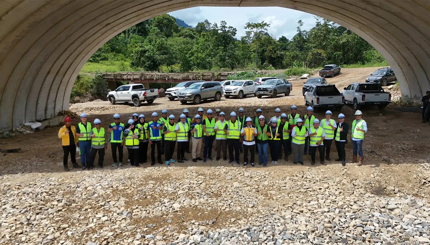 LLM Delegation Reviews Progress of Sarawak-Sabah Link Road Phase 1 P1 1 Sarawak, Sarawak News, Lawas, Lawas News, JKR Sarawak, Malaysian Highway Authority, LLM, Sarawak-Sabah Link Road, SSLR, Infrastructure Development, Highway Projects, East Malaysia