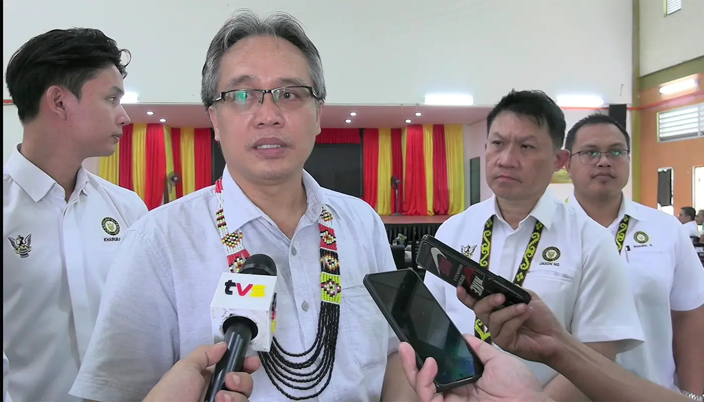 Land Compensation Handover for Bakong Swamp Road Upgrade 1 Sarawak, Sarawak News, Betong, Betong News, JKR Sarawak, Public Works Department, Land Compensation, Road Upgrade, Infrastructure Development, Rural Development, Debak