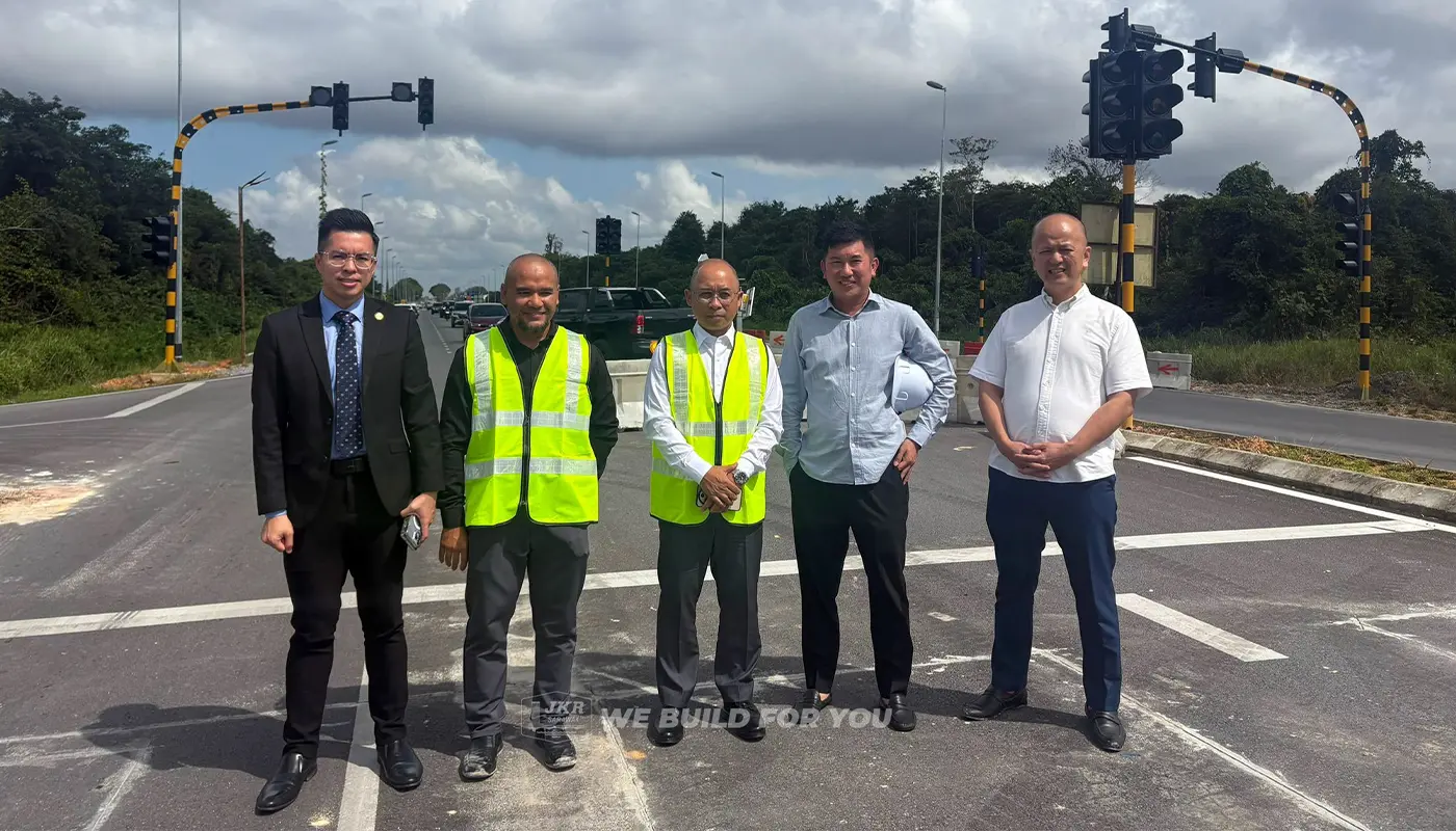 Surprise Inspection of Jalan Matang Road Project by JKR Director Tour 1 Sarawak, Sarawak News, Kuching, Kuching News, JKR Sarawak, Public Works Department, Jalan Matang, Road Project, Infrastructure, Traffic Management, Road Safety