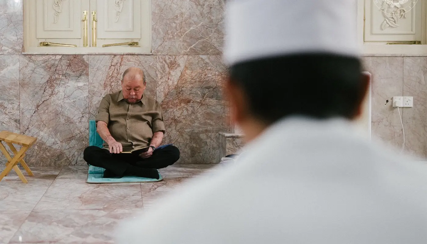 Yang di-Pertuan Agong Sultan Ibrahim Visits Bukit Mahmoodiah Royal Tomb 1 Johor Bahru, Johor Bahru News, Yang di-Pertuan Agong, Sultan Ibrahim, Bukit Mahmoodiah, Royal Tomb, Yassin Recitation, Tahlil
