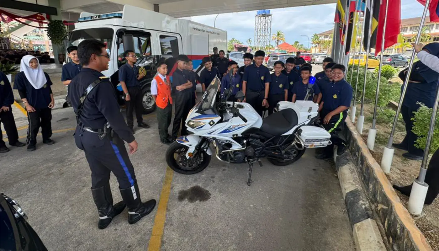 JPJ Cadet Programme Brings Road Safety Awareness to SMK Pujut 1 Sarawak, Sarawak News, Miri, Miri News, JPJ Sarawak, Road Safety, JPJ Miri
