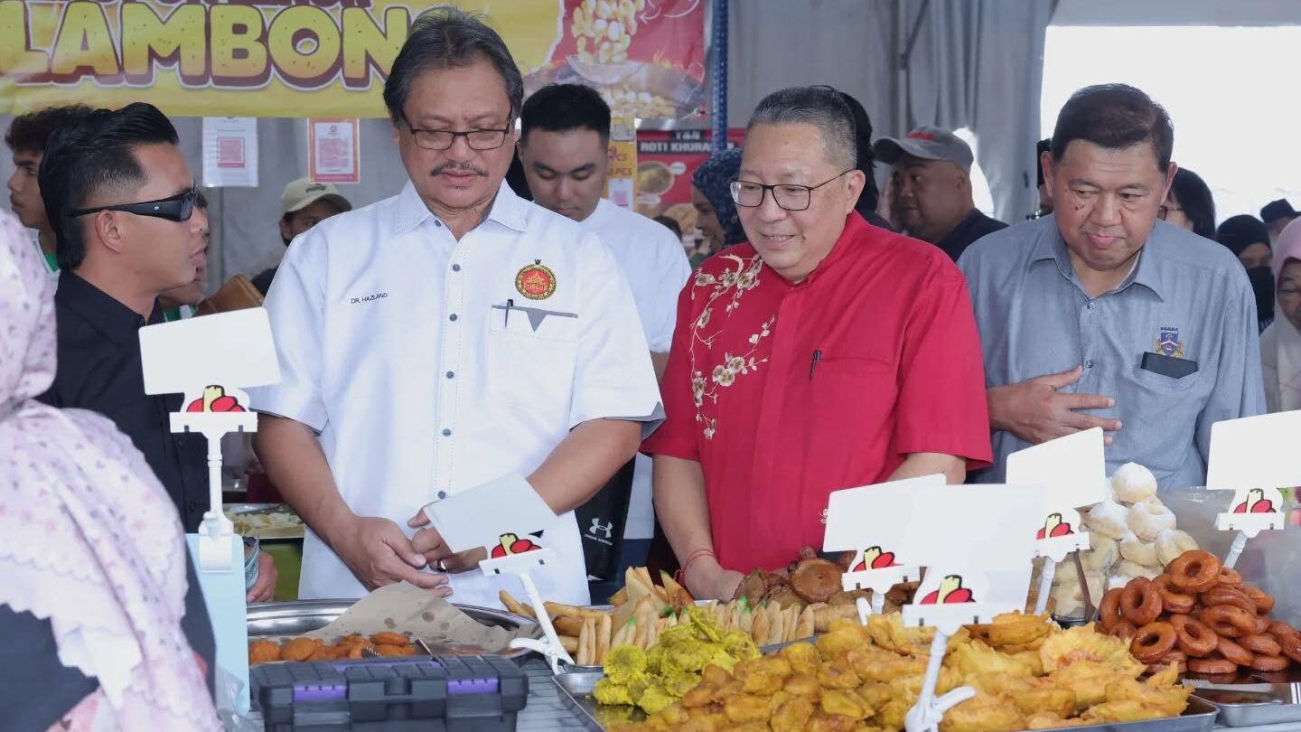Kuching South Launches MBKS Bazaar Ramadan Stutong, Celebrating Food and Community