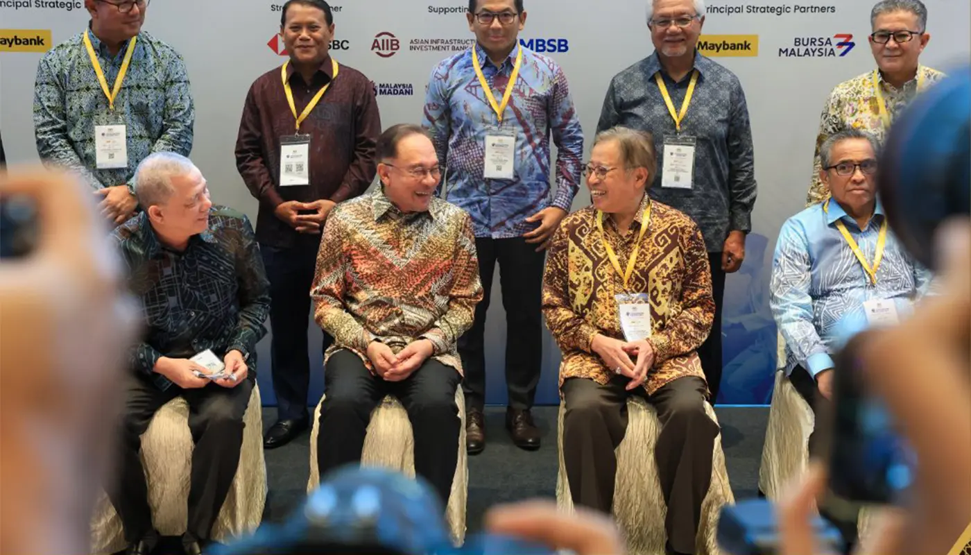 Sarawak, Sarawak News, Kuala Lumpur, Kuala Lumpur News, Malaysia Economic Forum, 13th Malaysia Plan, Abang Johari, Anwar Ibrahim, Economic Growth, Sustainability, AI, Energy Transition, Trade and Investment