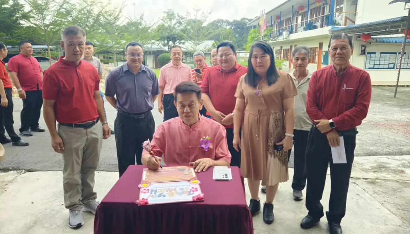 Sarawak, Sarawak News, Bintangor, Bintangor News, Meradong, Chinese New Year, School Development