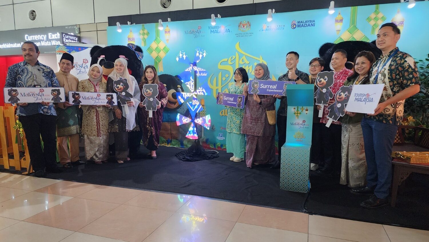 Aidilfitri at Kuching Airport Highlights Malaysian Hospitality