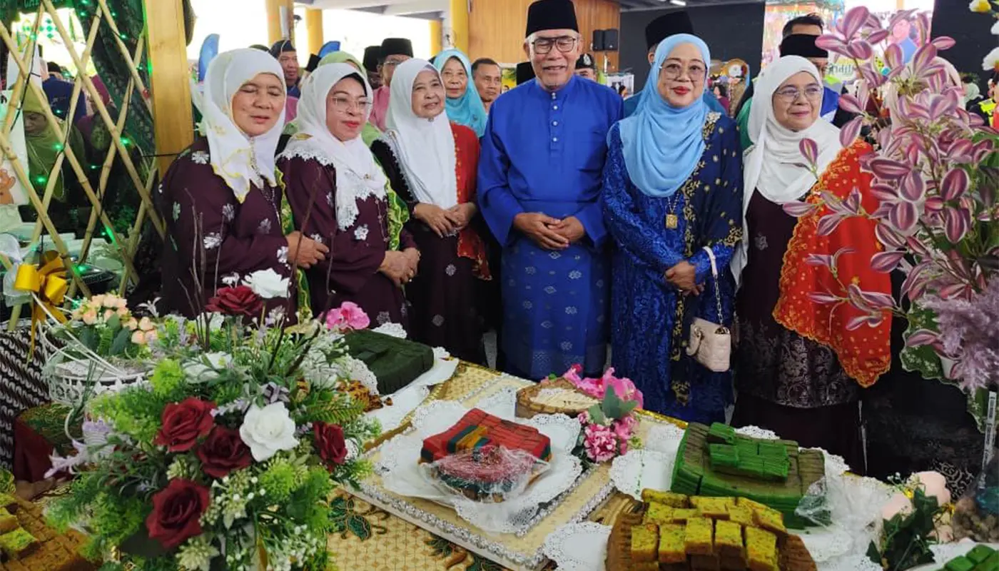 Bintulu Development Authority Aidilfitri Reception Draws Over 3,000 Visitors 1 Sarawak, Sarawak News, Bintulu, Bintulu News, Aidilfitri, BDA, Community Unity, Len Talif Salleh