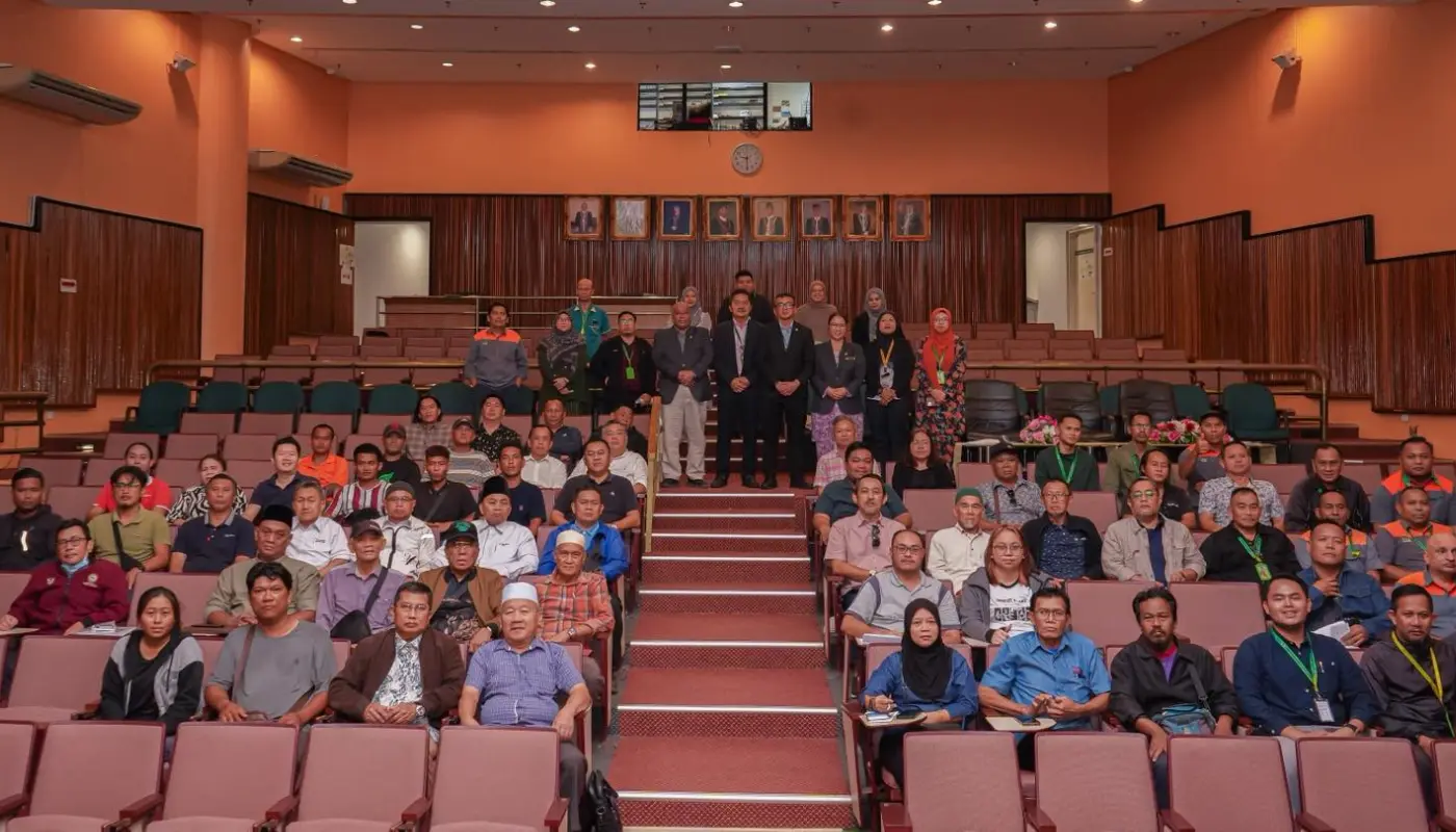 DBKU Briefs Contractors on 2026 Grass Cutting and Drain Works 1 Sarawak, Sarawak News, Kuching, Kuching News, DBKU, Public Safety