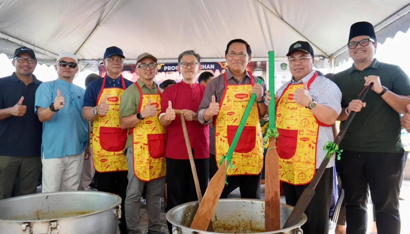 Sarawak, Sarawak News, Kuching, Kuching News, DBKU, Ramadan, Community Event, Bubur Lambuk,