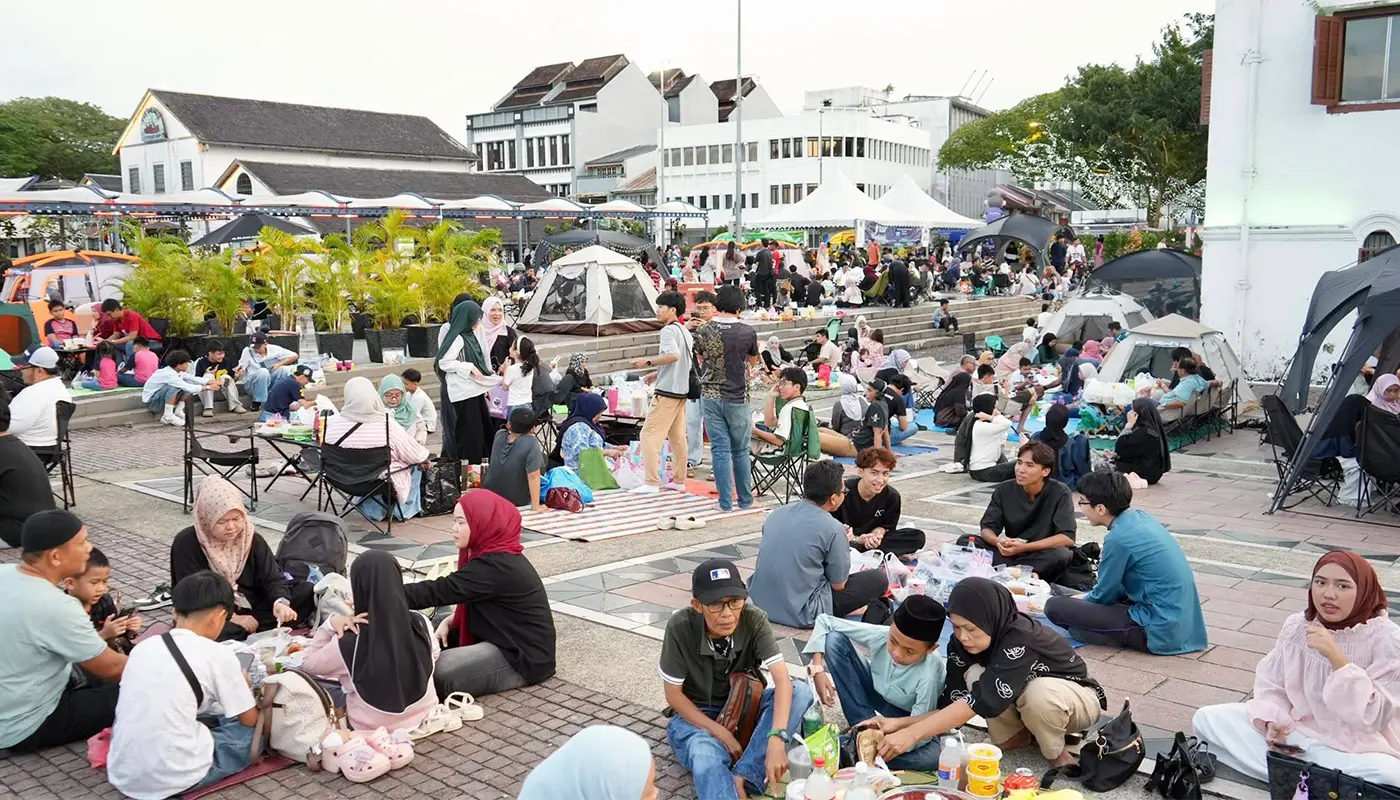 Sarawak, Sarawak News, Kuching, Kuching News, Ramadan, Kuching Waterfront, DBKU, Community Event
