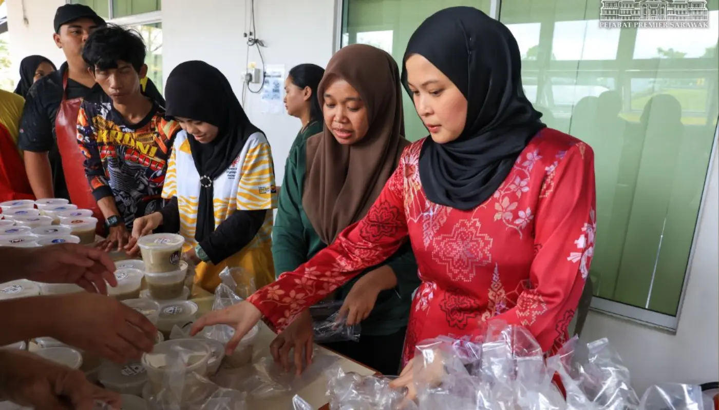 Sarawak, Sarawak News, Kuching, Kuching News, Petra Jaya, Bubur Lambuk,