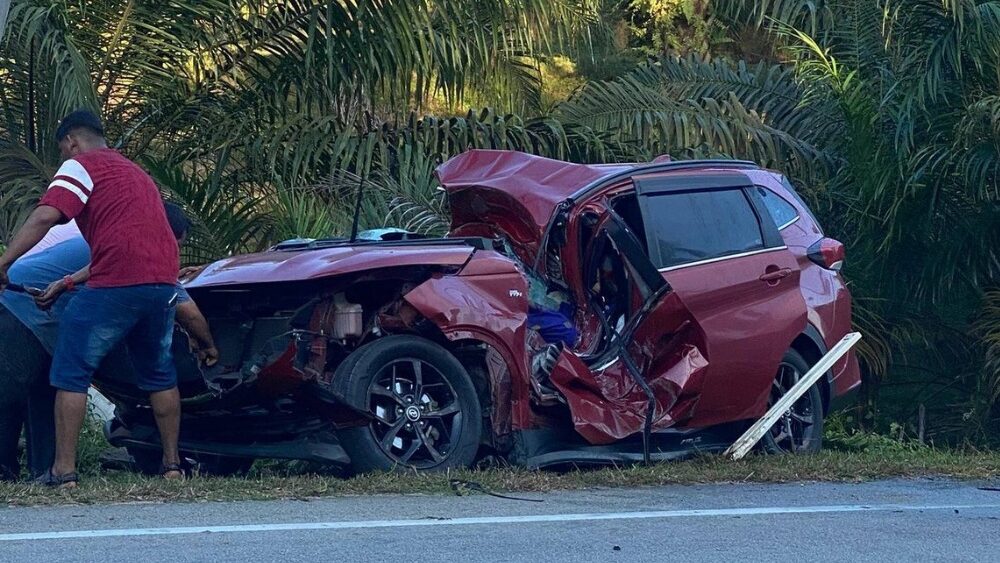 Mother, Two Children Killed in Dungun Crash
