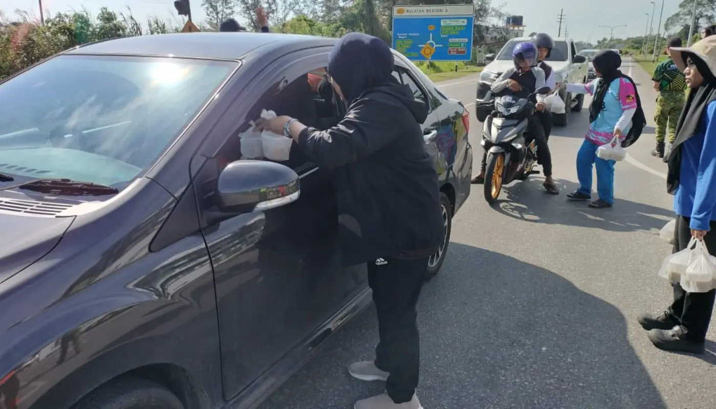 Mukah Agencies Unite for Bubur Lambuk Ramadan Distribution 1 Sarawak, Sarawak News, Mukah, Mukah News, Ramadan, JPJ,