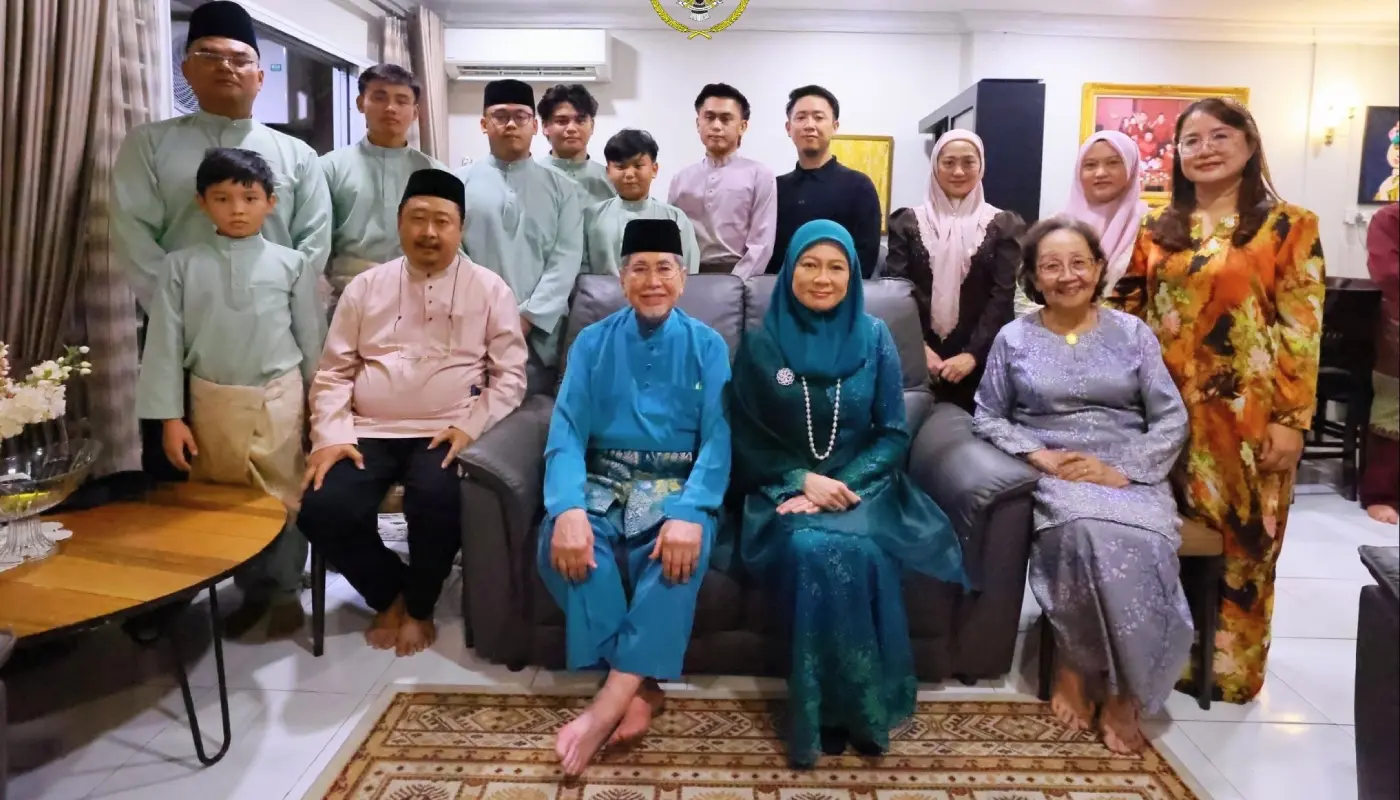 Sarawak, Sarawak News, Sibu, Sibu News, Sarawak Governor, Aidilfitri, Sarawak Leaders