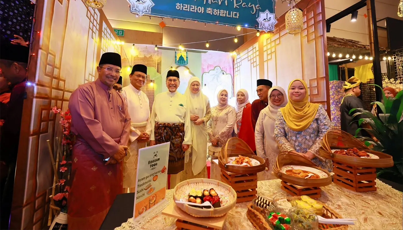 Sarawak Governor Join Aidilfitri Thanksgiving Ceremony 1 Sarawak, Sarawak News, Kuching, Kuching News, Aidilfitri, Sarawak Islamic Council