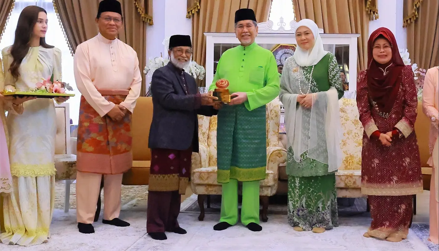 Sarawak Governor and Wife Attend Aidilfitri Reception in Kuching 1 Sarawak, Sarawak News, Kuching, Kuching News, Aidilfitri, Syawal Celebration