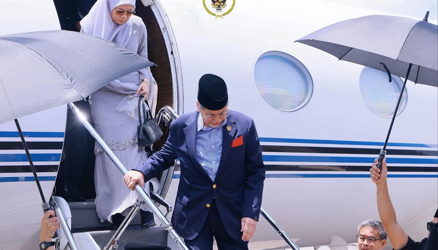 Sarawak, Sarawak News, Subang, Subang News, Sarawak Governor, Malaysia, Sultan Abdul Aziz Shah Airport, Official Visit