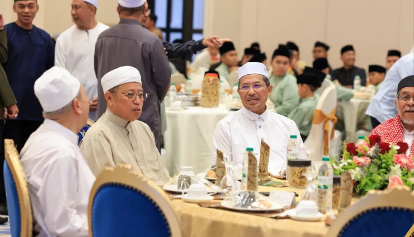 Sarawak Premier Joined Peryatim Children for Breaking Fast 1 Sarawak, Sarawak News, Kuching, Kuching News, Ramadan,