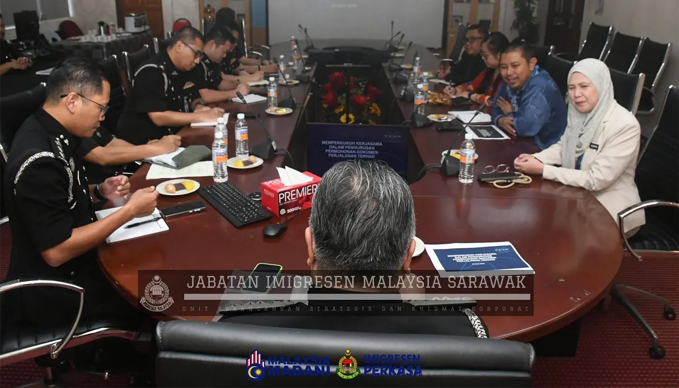 CAAM Strengthens Ties with Sarawak Immigration Department 1 Sarawak, Sarawak News, Kuching, Kuching News, CAAM, Immigration Department, Strategic Cooperation, Courtesy Visit, Aviation