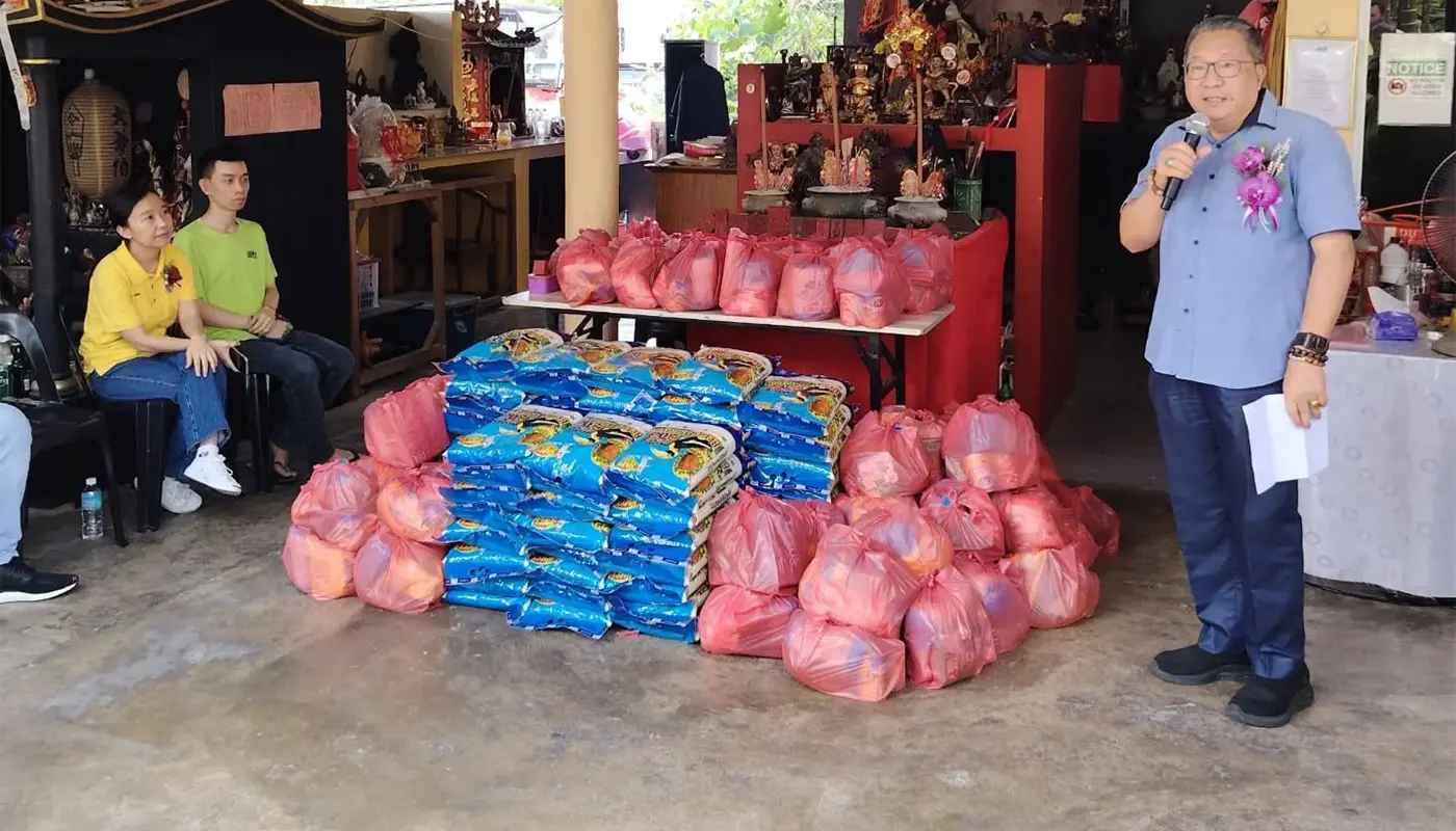 Dao Jia Gong Temple Marks Guanyin’s Birthday with Community Aid 1 Sarawak, Sarawak News, Kuching, Kuching News, Guanyin Birthday, Community Welfare, Social Aid