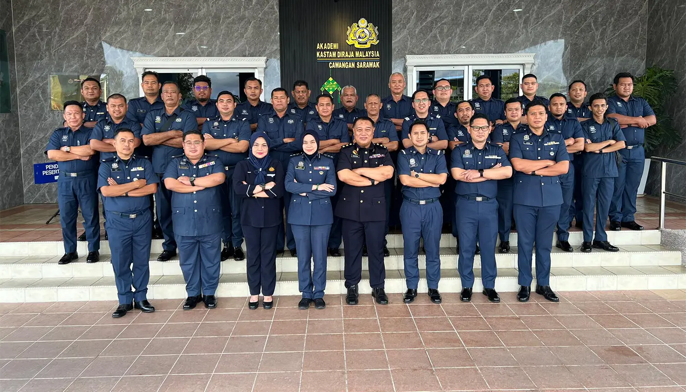 JPJ Sarawak Conducts Driver Excellence Course for Customs Officers 1 Sarawak, Sarawak News, Kuching, Kuching News, JPJ Sarawak, Royal Malaysian Customs, Driver Training, Road Safety, Professional Development