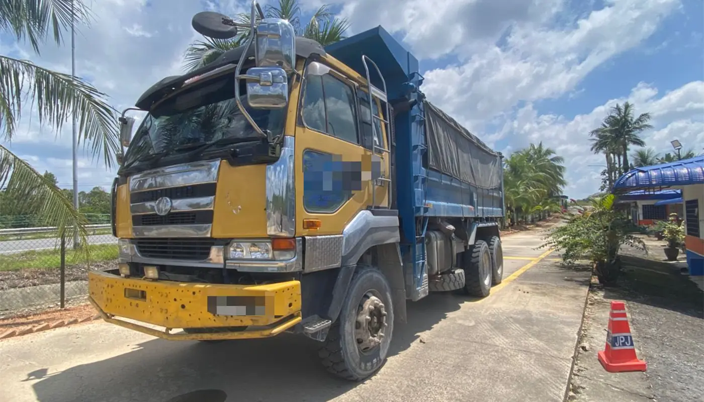JPJ Sarawak Director Inspects Enforcement Operations at Stapang 1 Sarawak, Sarawak News, Sibu, Sibu News, JPJ Sarawak, Road Safety, Vehicle Regulations