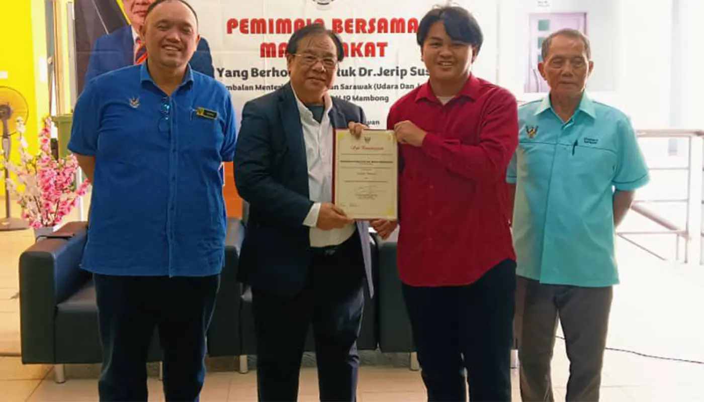Mambong Constituency Groups Receive RM923,600 in MRP Grants 1 Sarawak, Sarawak News, Padawan, Padawan News, Mambong, Rural Development, Community Grants, MRP, Transparency